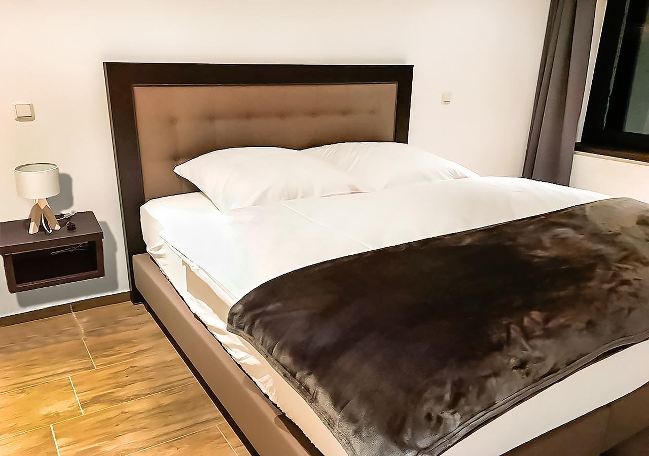 Das Tann Rooms & Wine Thale Ngoại thất bức ảnh