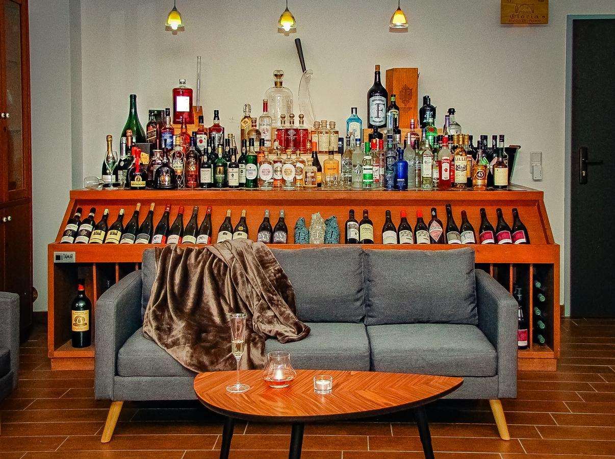 Das Tann Rooms & Wine Thale Ngoại thất bức ảnh