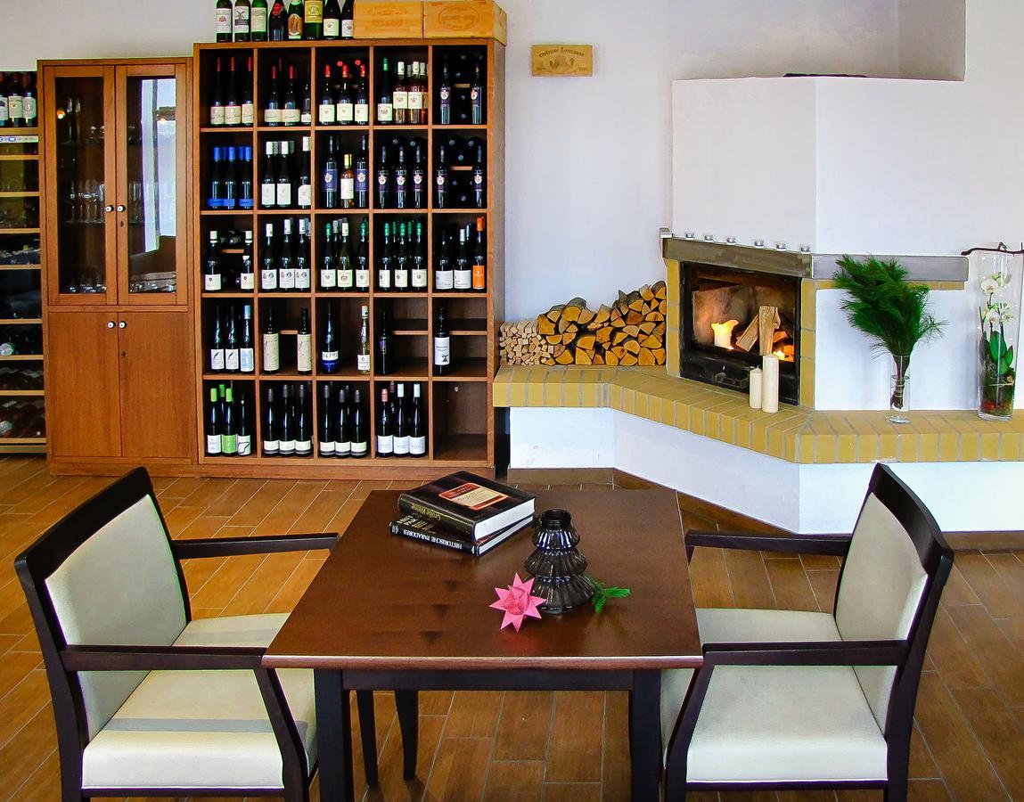 Das Tann Rooms & Wine Thale Ngoại thất bức ảnh