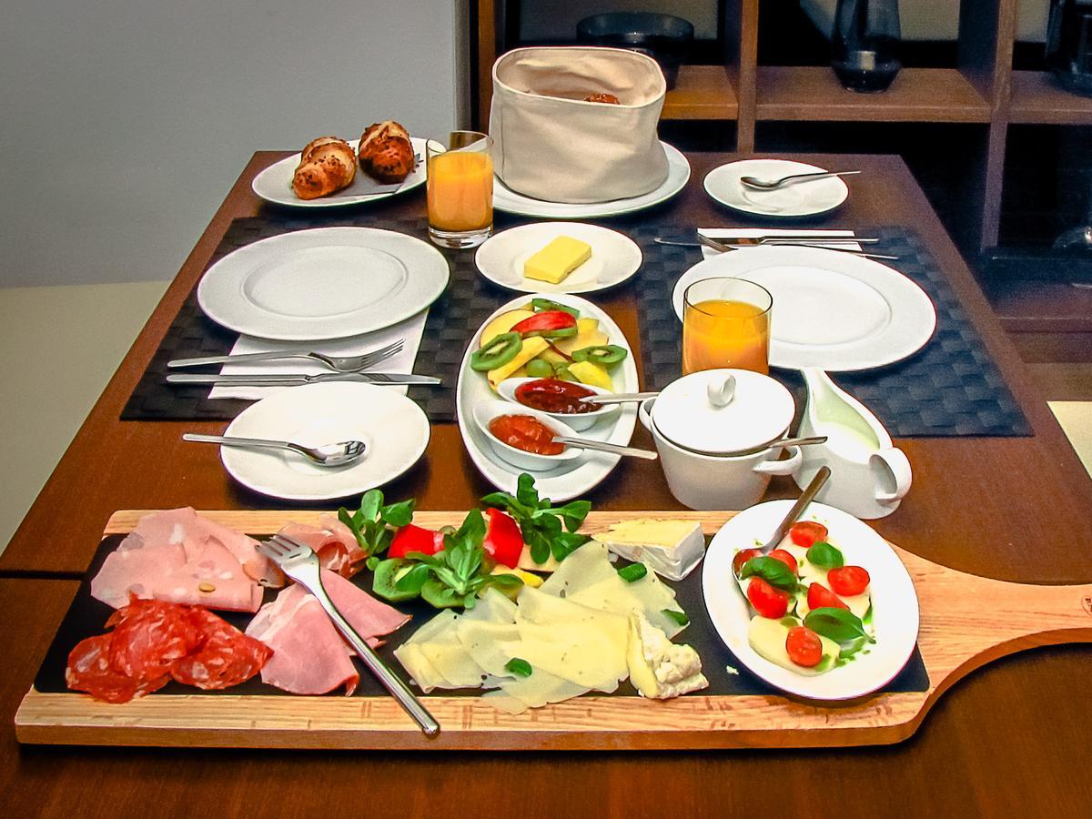 Das Tann Rooms & Wine Thale Ngoại thất bức ảnh